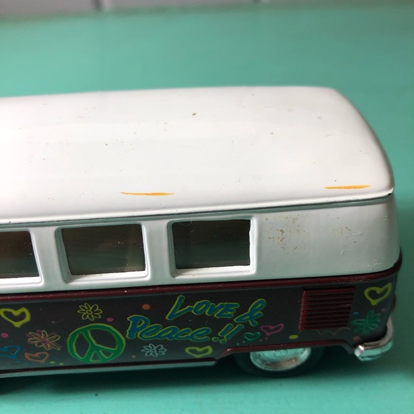 1962 Volkswagen Bus Hippie Van 5” Die-Cast ☮️ - Picture 8 of 15